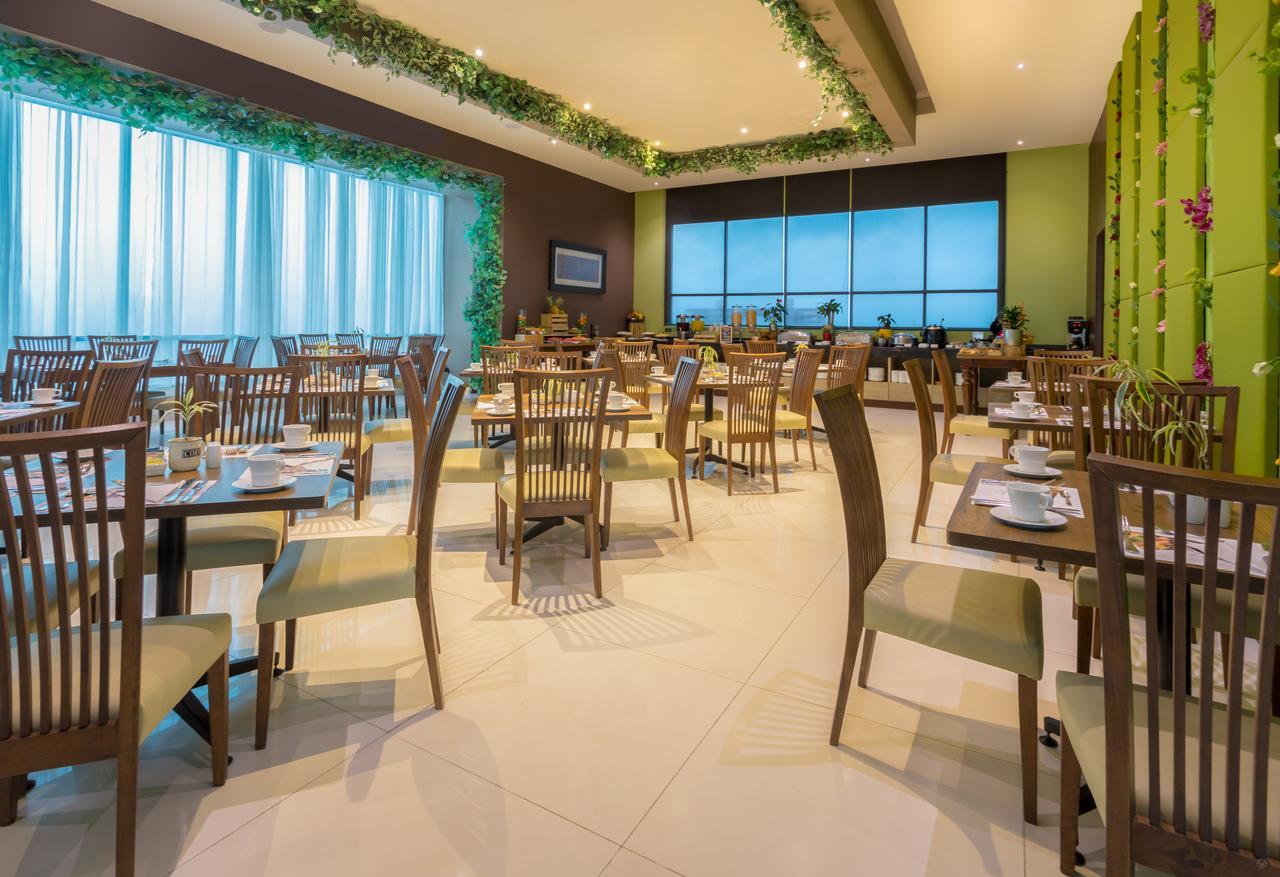 Ghl Collection Barranquilla Hotel Kültér fotó The restaurant